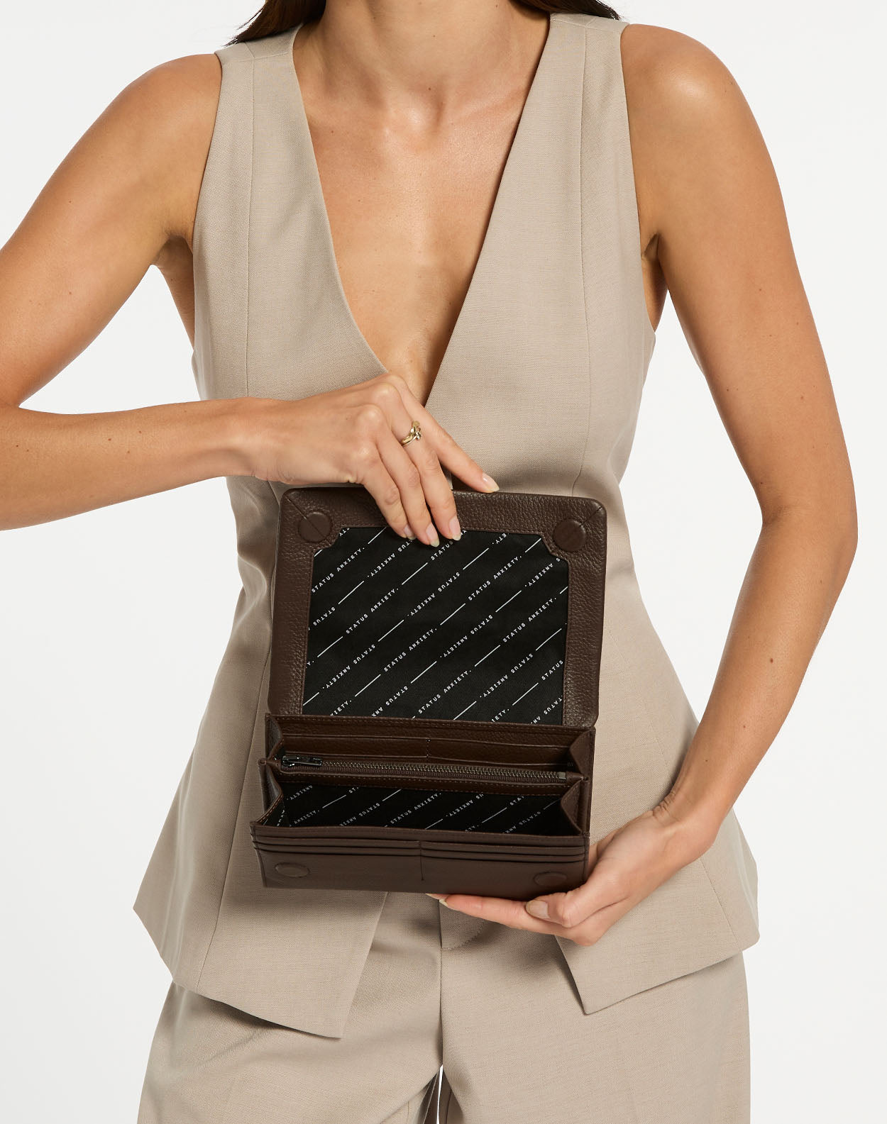 Women’s Large Leather Wallets | Status Anxiety®