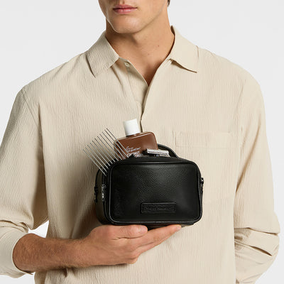 MEN'S TECH AND TRAVEL