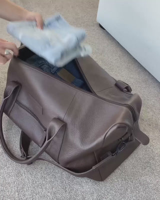 Everything I Wanted-Bag-Cocoa-Video-1