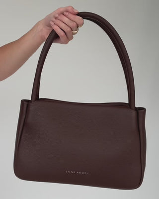 Light-Of-Day-Bag-Cocoa-Video-2