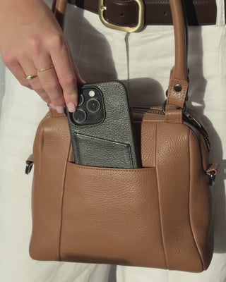 Mini-Mountains-Camel-Bag-Video-1