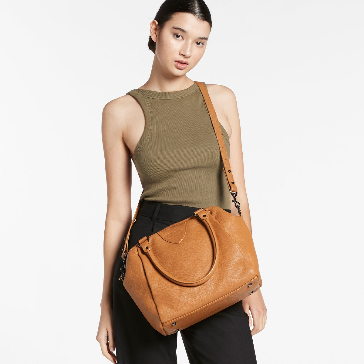 LEATHER STRAP MEDIUM - tan