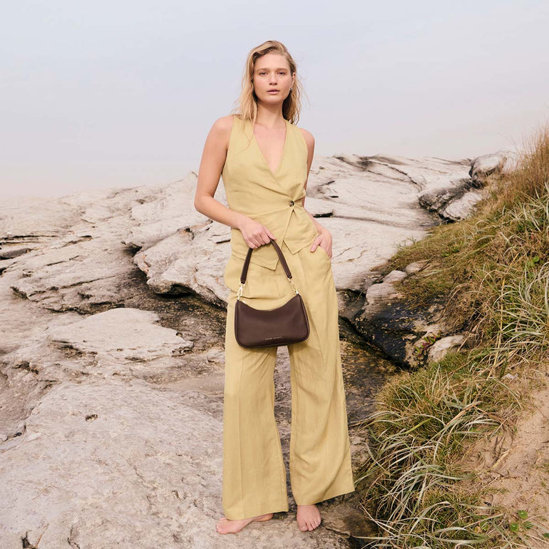 Status Anxiety Look Both Ways Handbag Cocoa/Gold