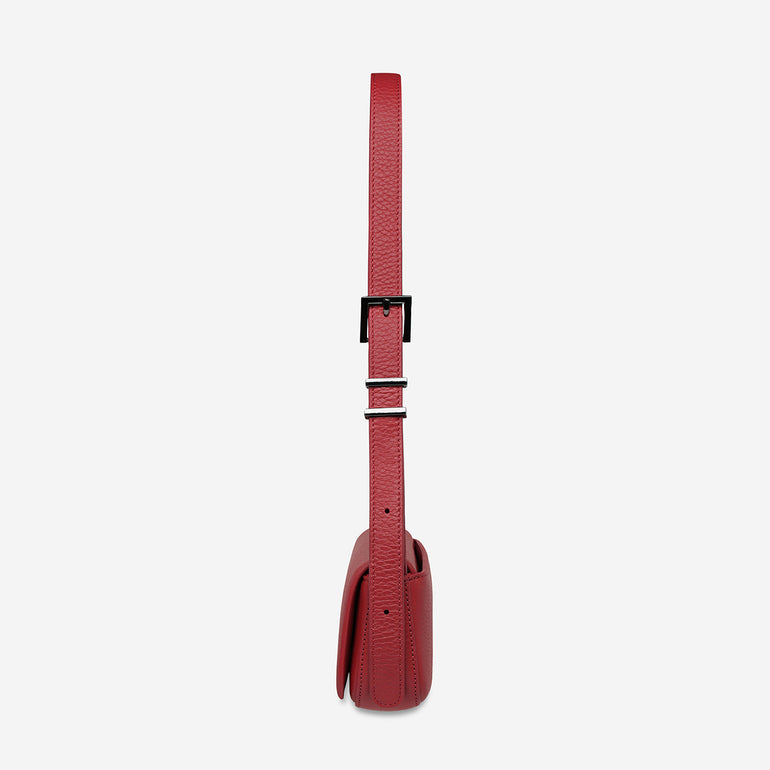 Status Anxiety Overnight Obsession Women's Leather Bag Rouge