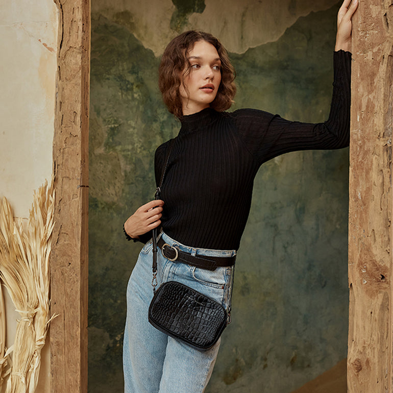 Status Anxiety Plunder Women's Leather Crossbody Bag Black Croc