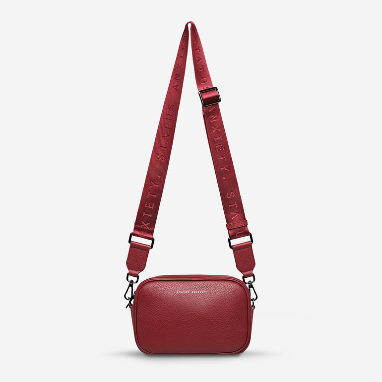 Status Anxiety Plunder With Webbed Strap Rouge