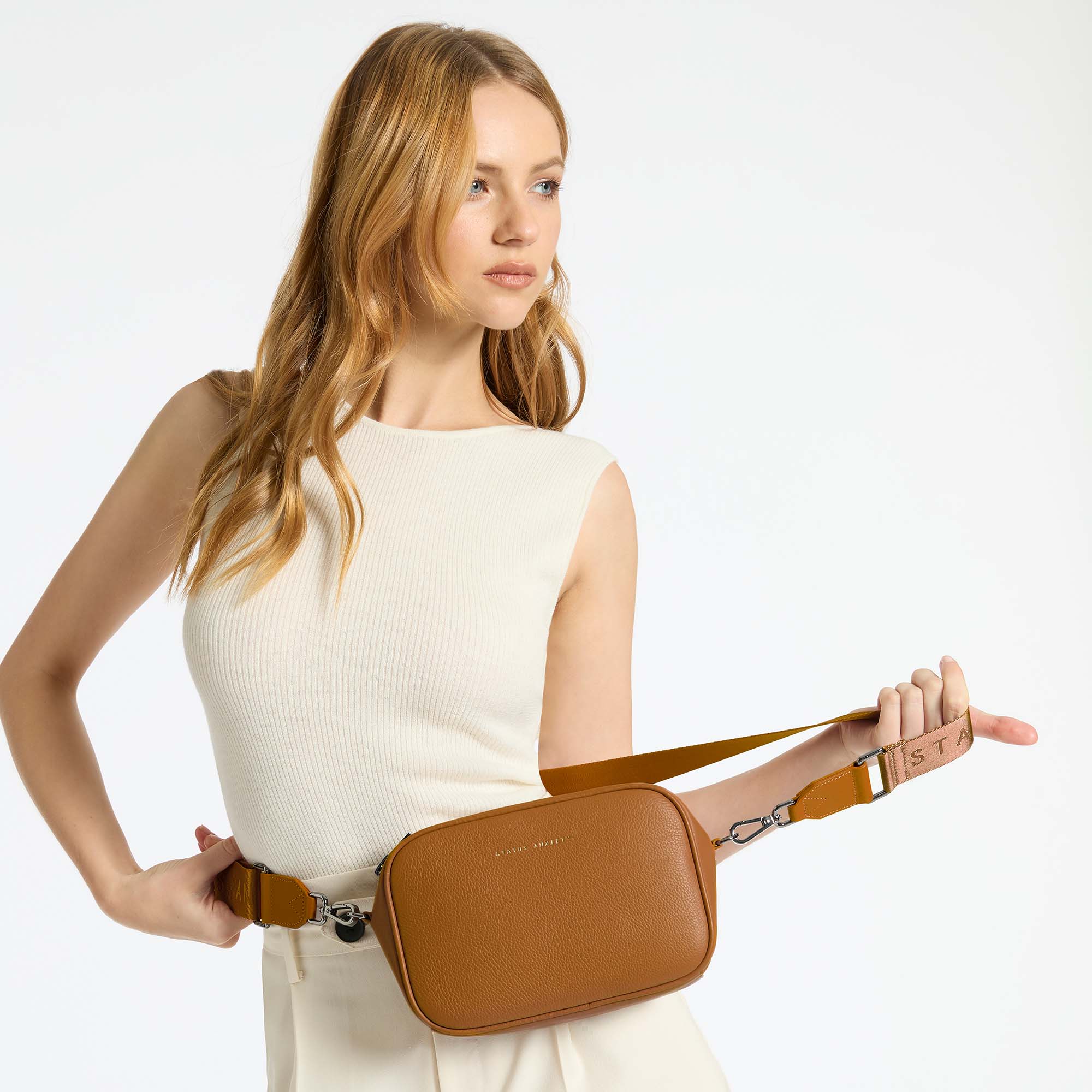 Plunder Bag With Webbed Strap - Camel