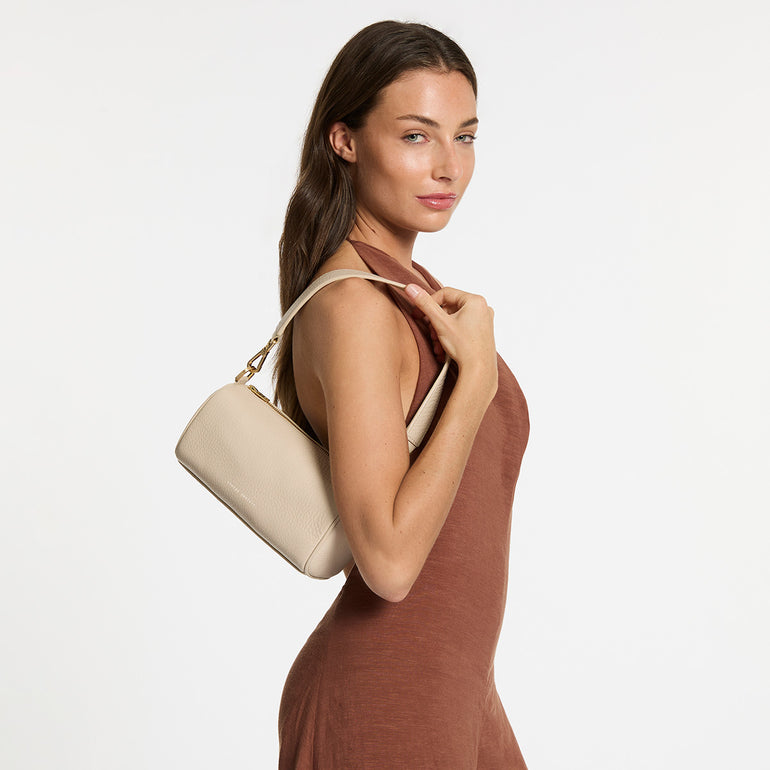 Status Anxiety Sunblind Women's Leather Bag Oat