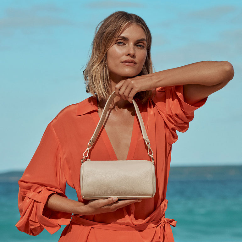 Status Anxiety Sunblind Women's Leather Bag Oat