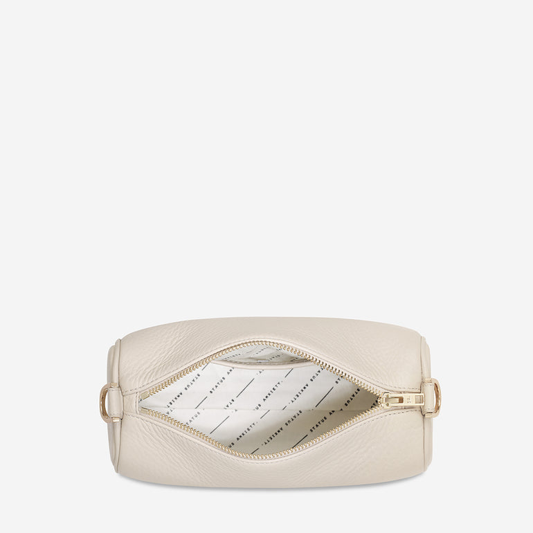 Status Anxiety Sunblind Women's Leather Bag Oat