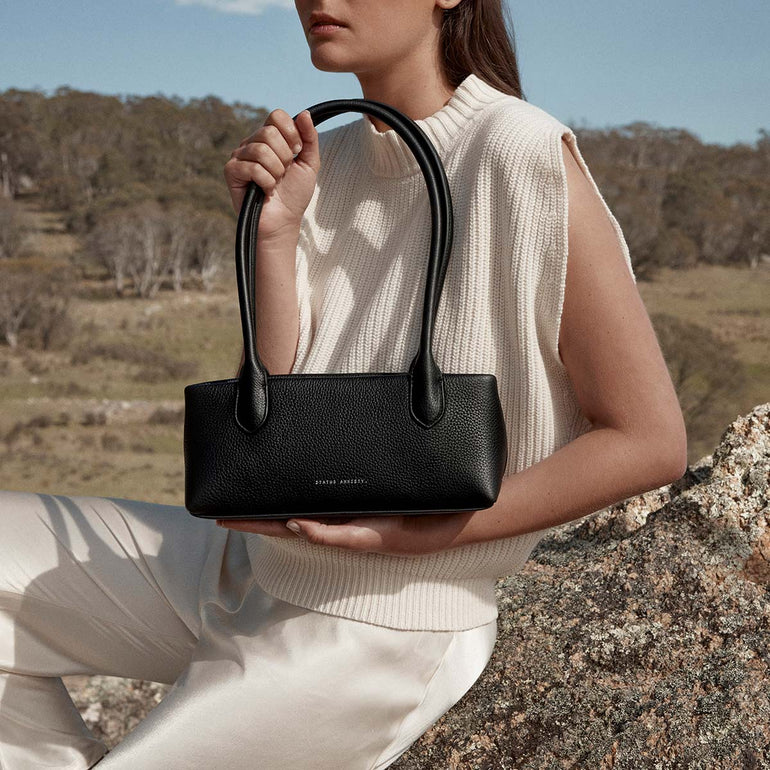 Status Anxiety The Lost Leather Bag Black