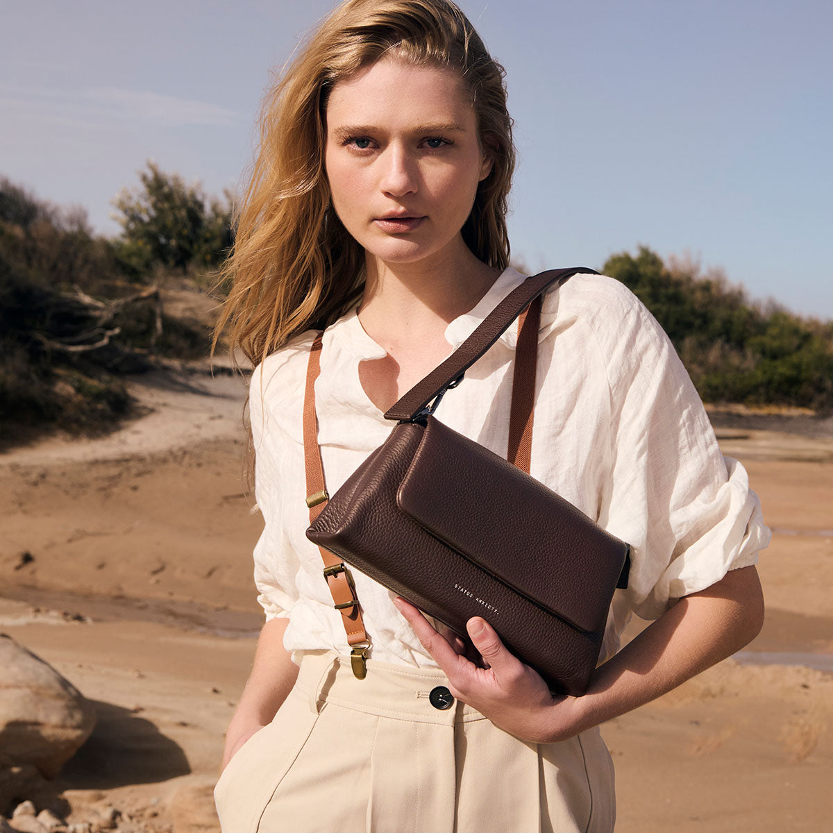 Zenith Women's Cocoa Leather Bag | Status Anxiety®