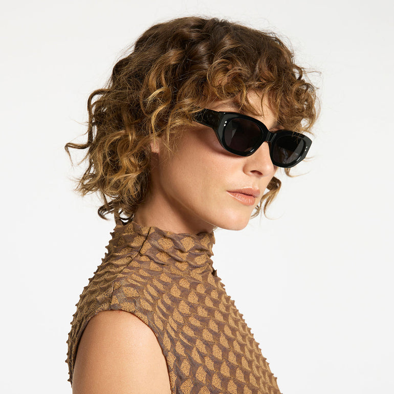 Status Anxiety Luna Sunglasses Black