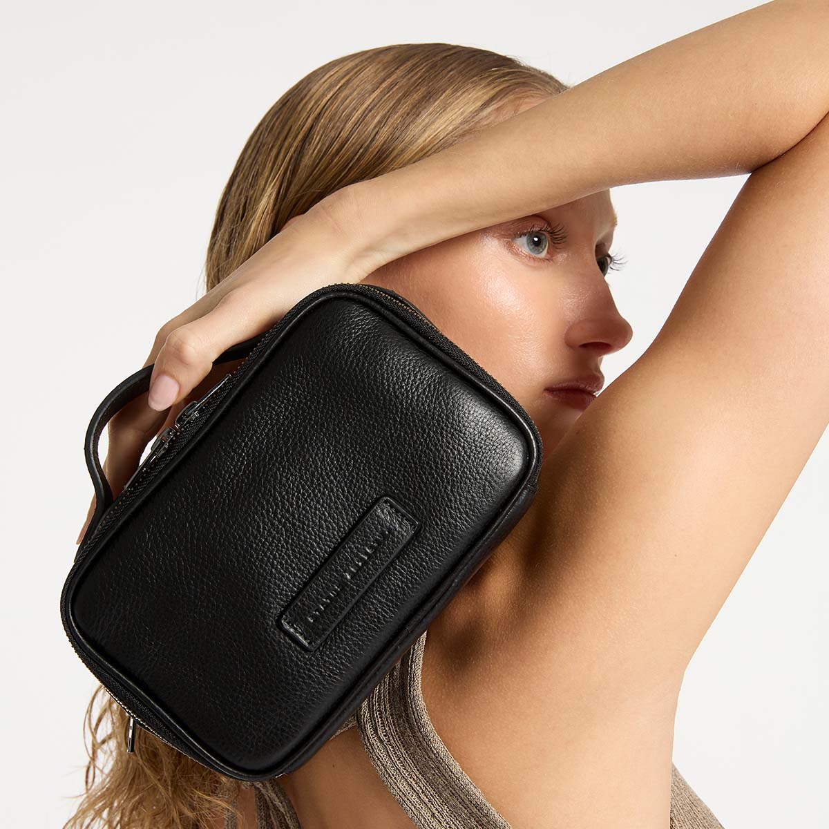 Functional Leather Toiletry Bags | Status Anxiety®