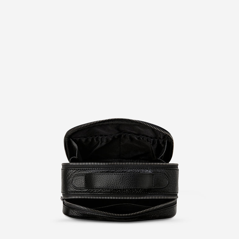 Status Anxiety Sail On Leather Toiletries Bag Black