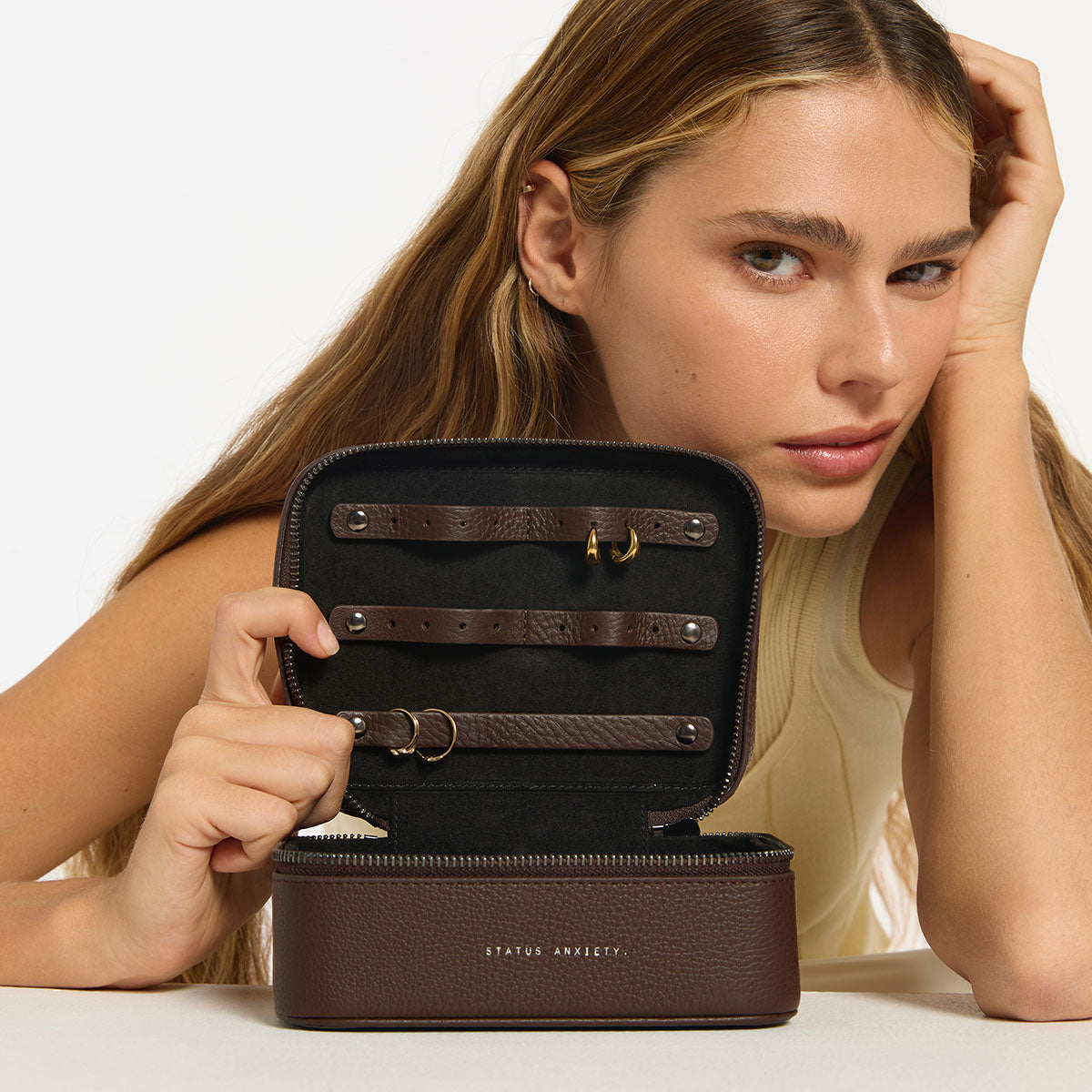 Status Anxiety Shining Armour Leather Case Cocoa