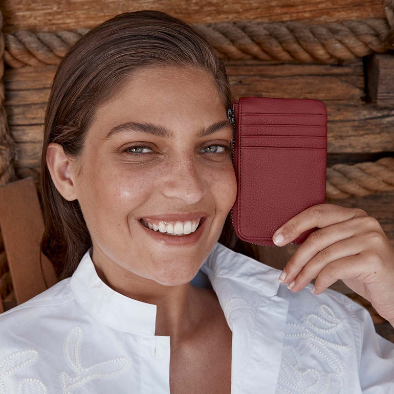 Status Anxiety Left Behind Women's Leather Pouch Rouge