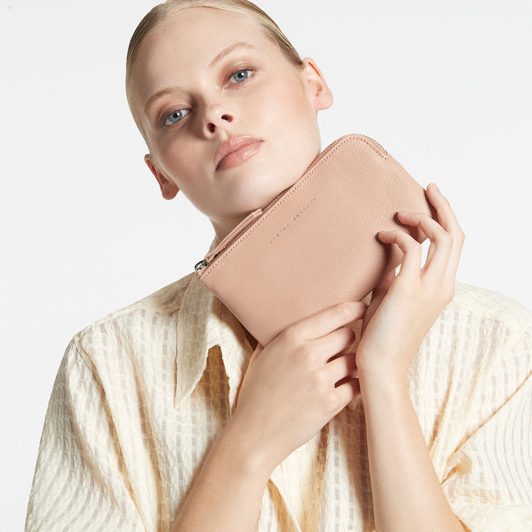 Status Anxiety Smoke and Mirrors Women's Leather Pouch Wallet Dusty Pink