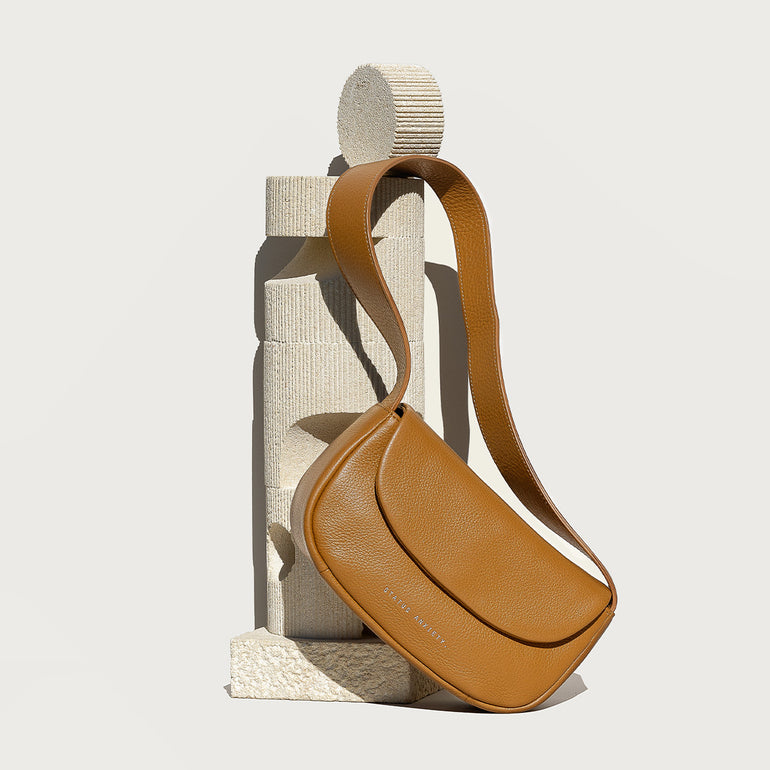 Status Anxiety One of these days Women's Leather Bag Tan