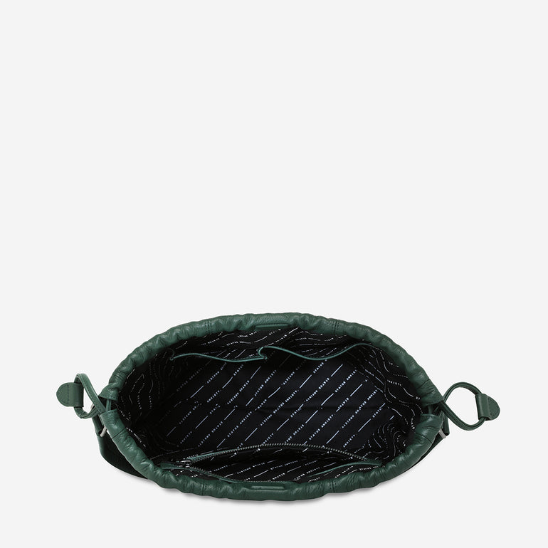 Bias Pleats Shoulder Bag - OS / Black