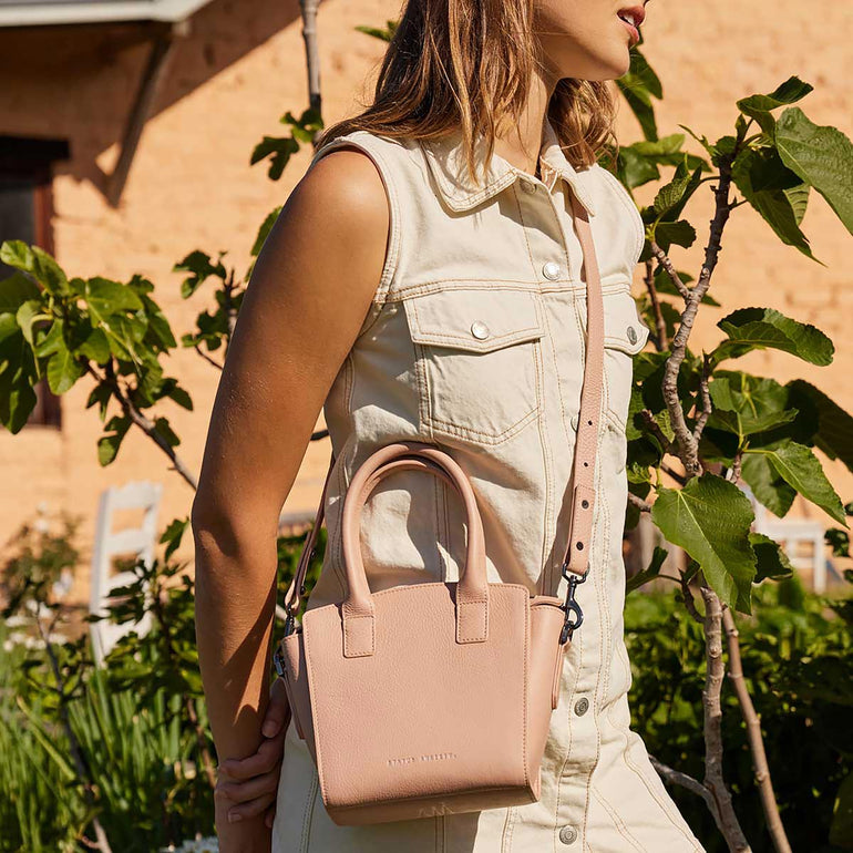 Status Anxiety Worst Behind Us Women's Leather Bag Dusty Pink