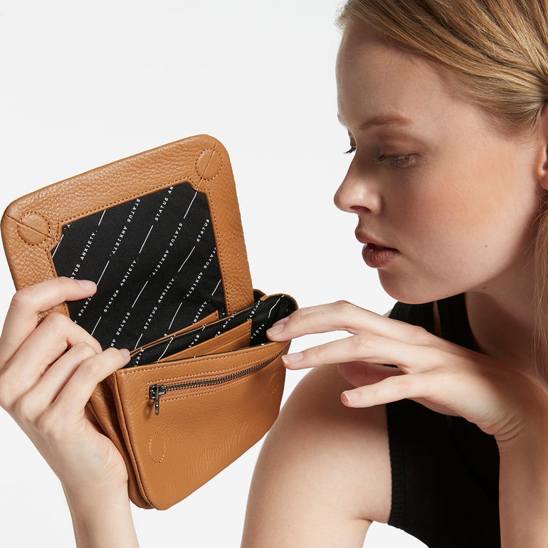 Status Anxiety Impermanent Women's Leather Wallet Tan