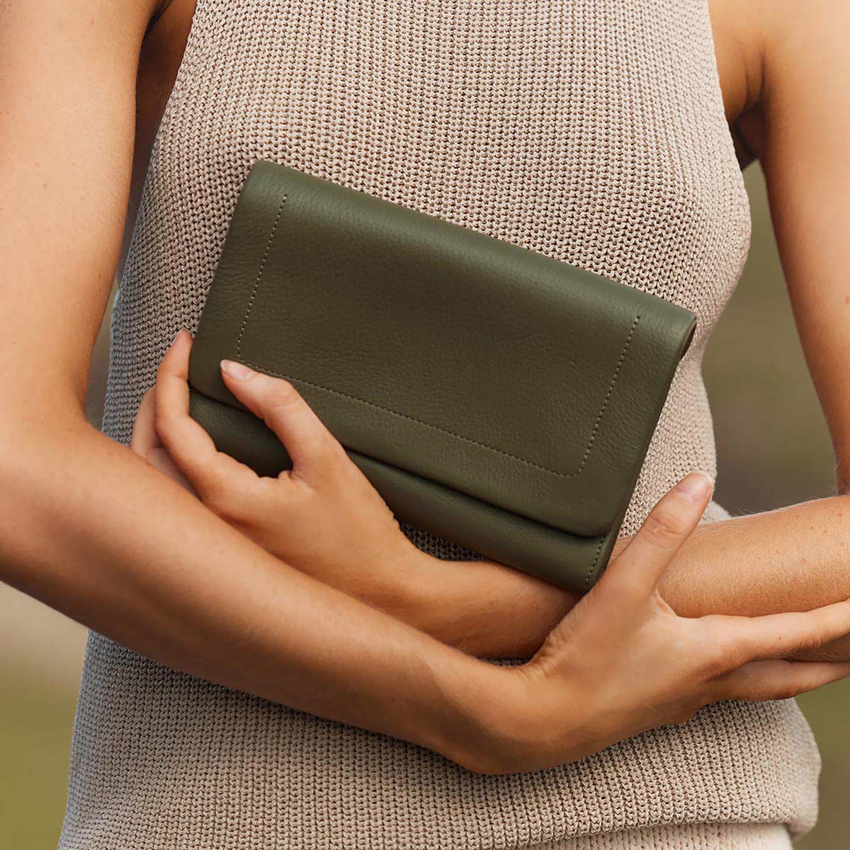 Status Anxiety Remnant Women's Leather Wallet Khaki
