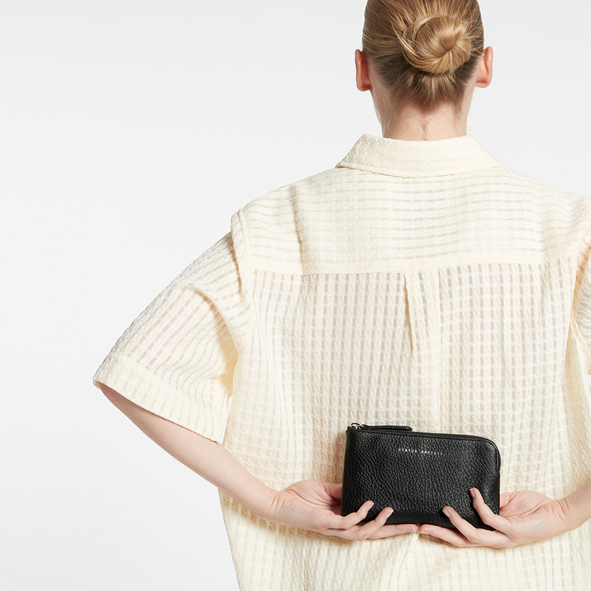 Smoke and Mirrors Black Leather Pouch | Status Anxiety® Official